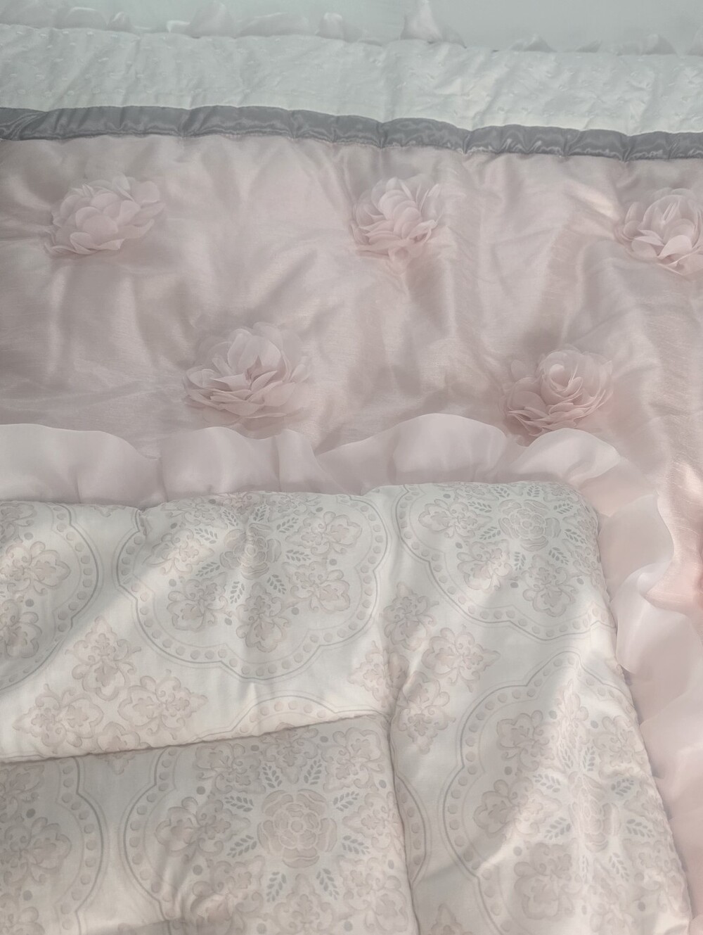 The Peanutshell Pink Arianna Crib Quilt for Baby Girls - Picture 8 of 10